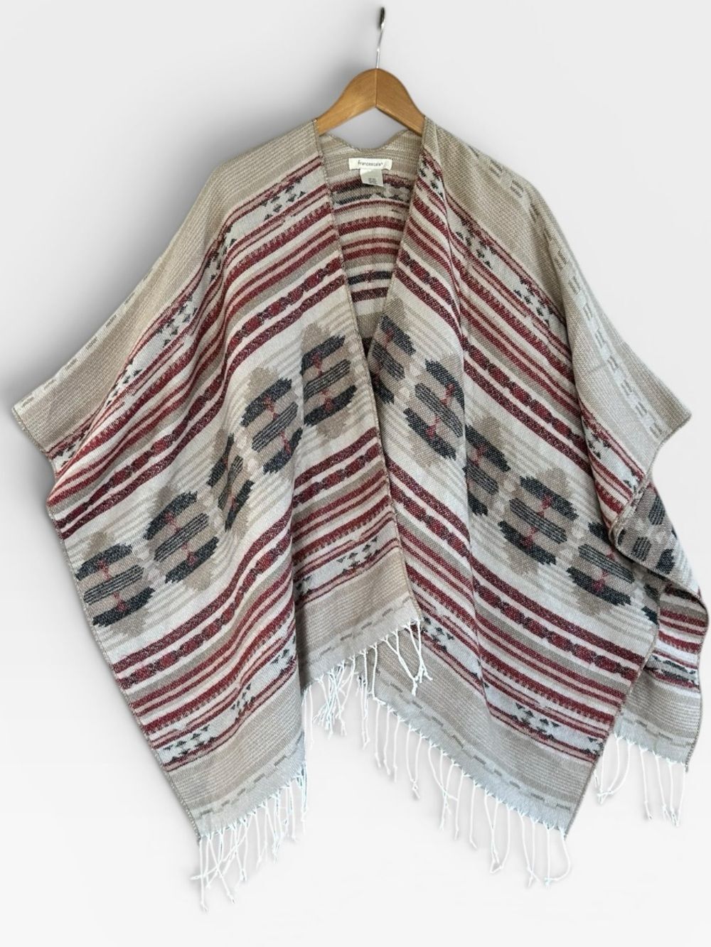 🎉5 for $45🎉 Francesca’s poncho cover up one size S,M,L,XL